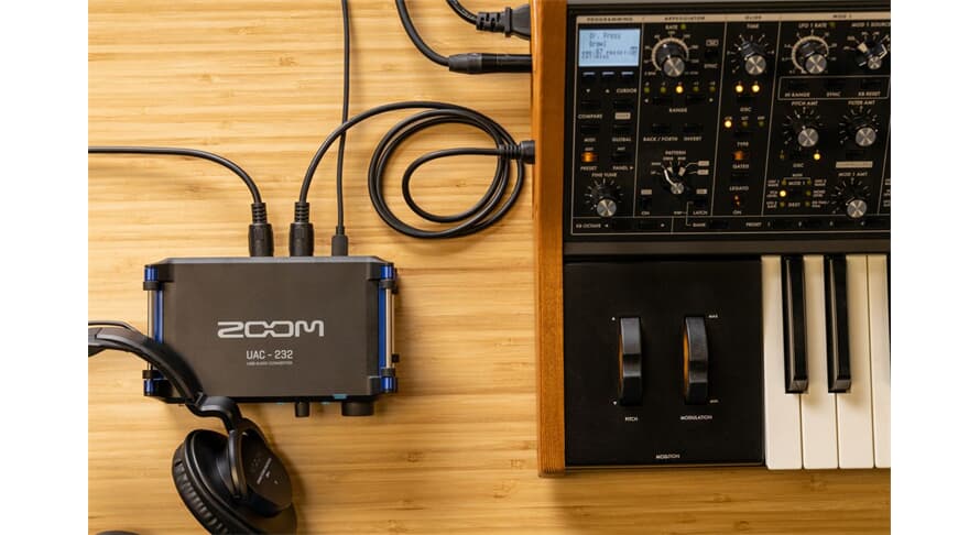 Zoom UAC-232 Audiointerfaces