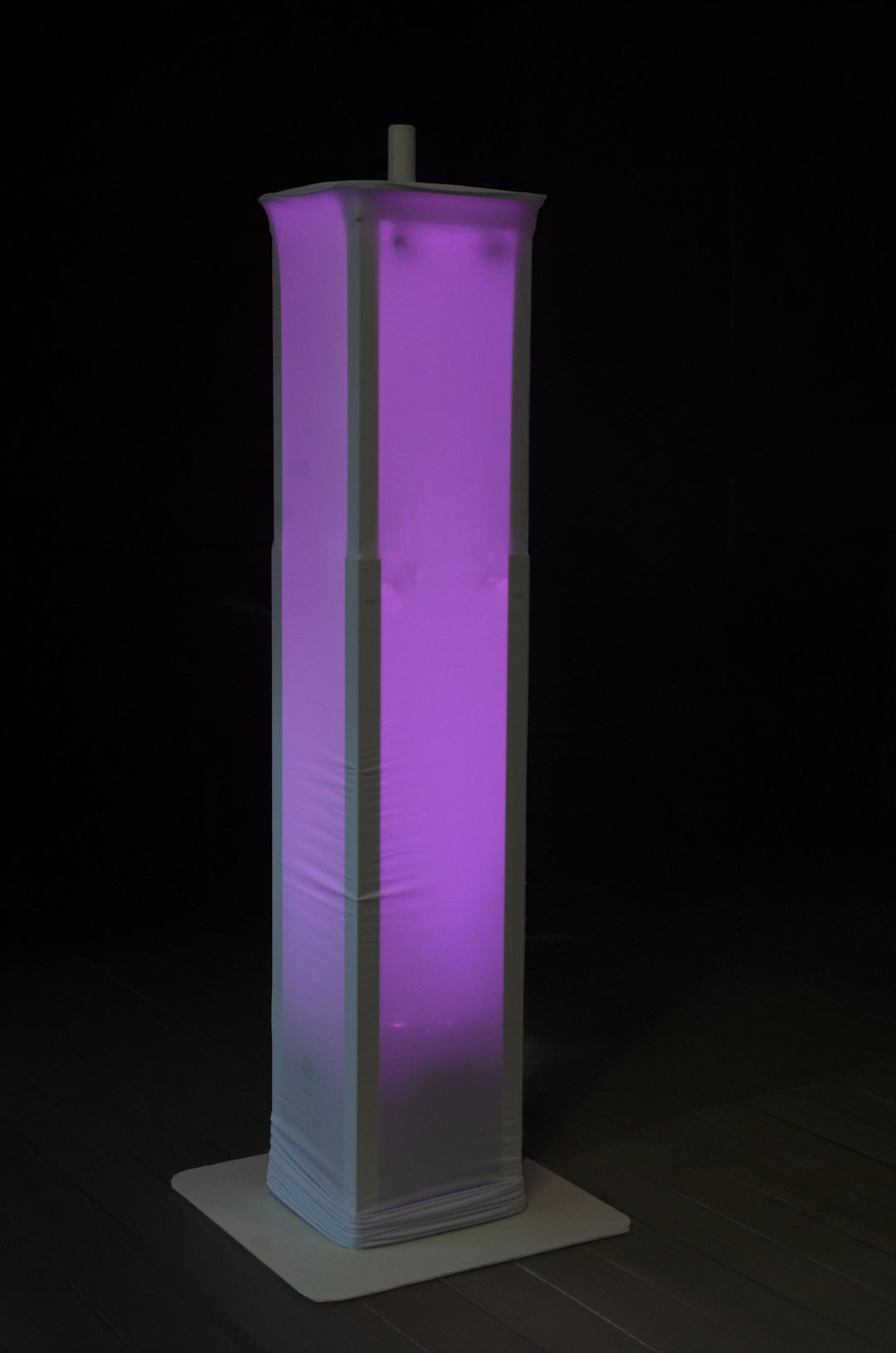 Hardman PTS23W Totem, weiß, 100-175 cm
