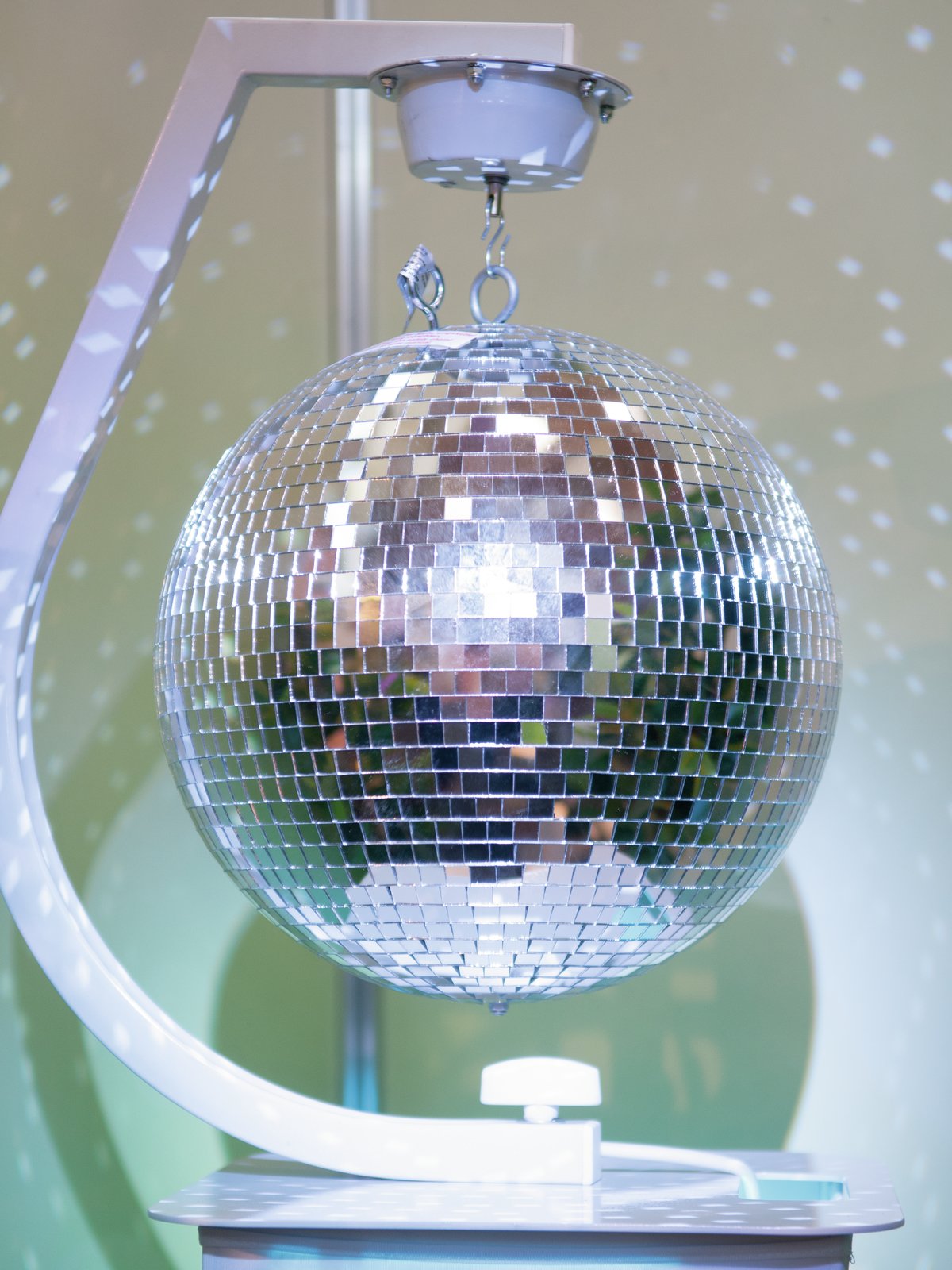 Holder with motor for mirror balls up to 50cm (White)