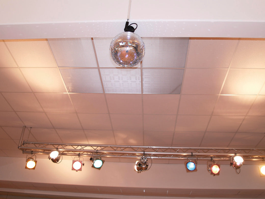 EUROLITE T-36 Punktstrahler mit Stecker, silber