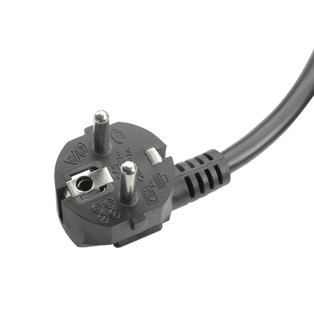 Adam Hall Strom Steckdosenleiste (Schuko)