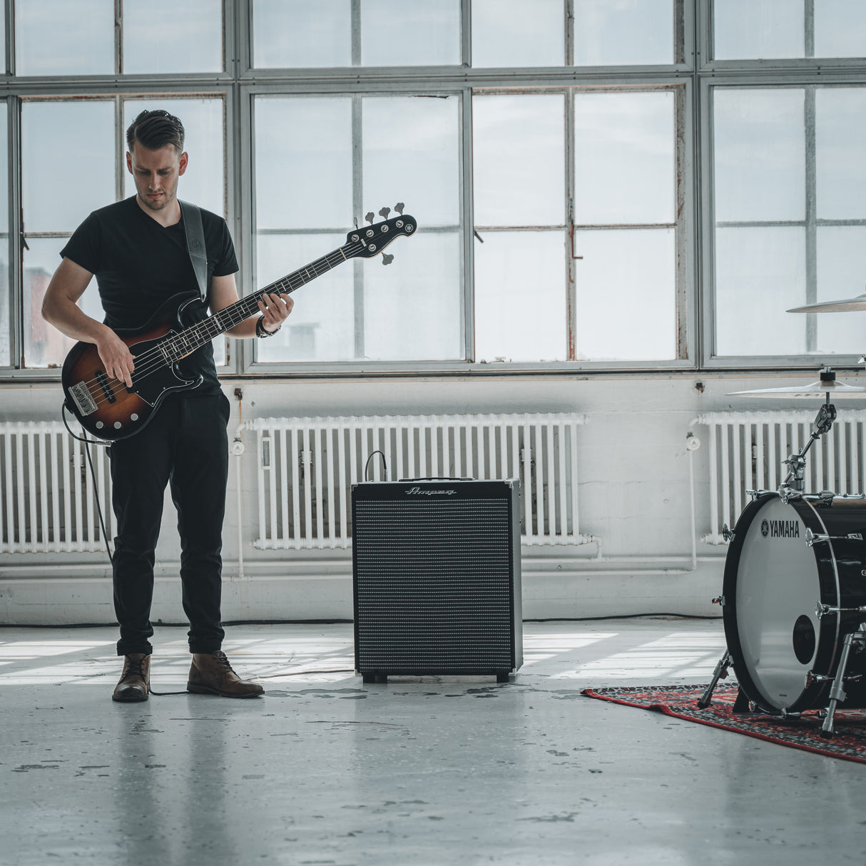 Ampeg Rocket Bass RB-210 Combo Amplifier