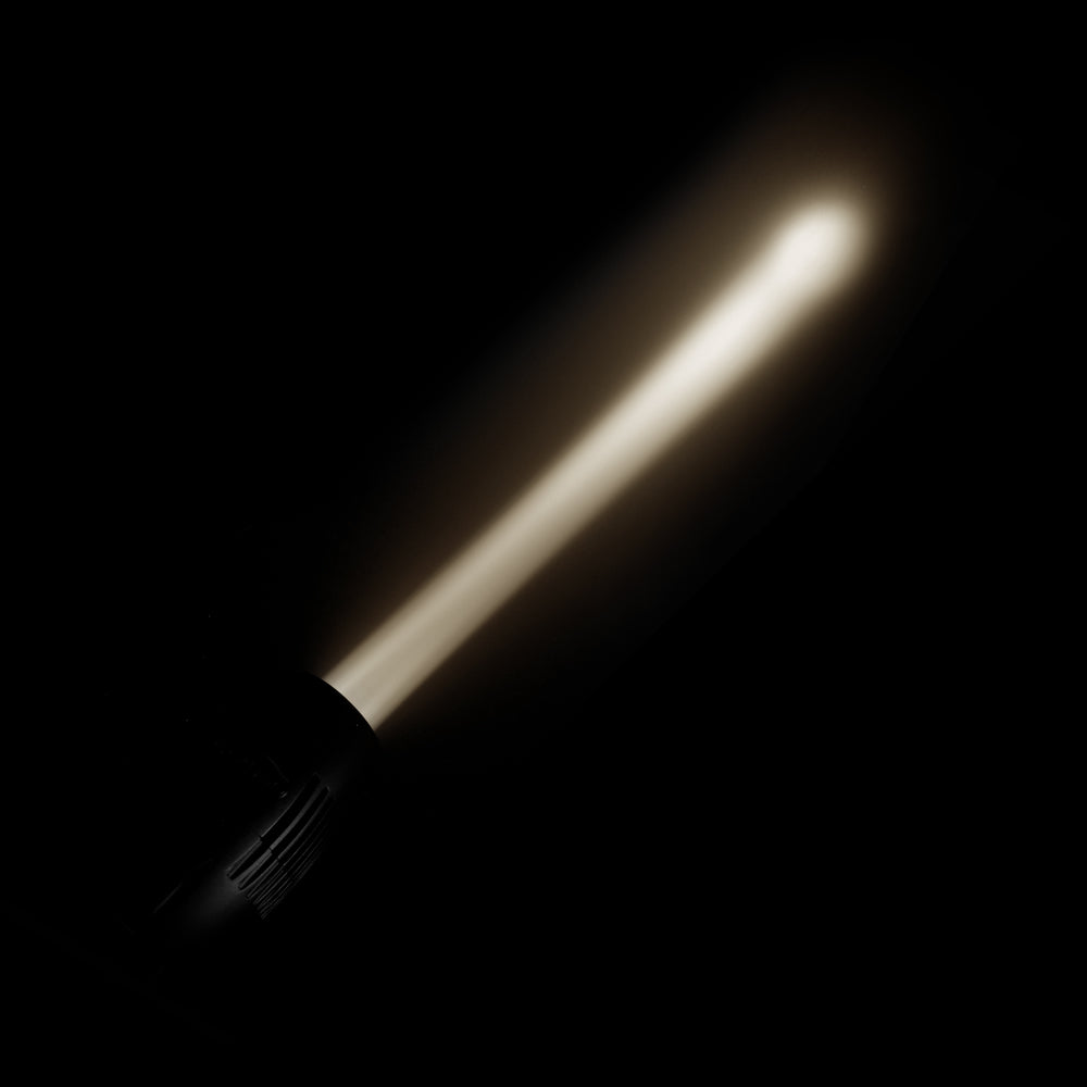 Cameo Q-SPOT 40 WW - Kompakt spot med 40 W WW-LED i sort finish