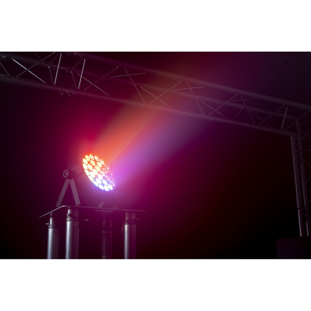 AFX RGBW LED-Paar mit Zoom (28x10W)