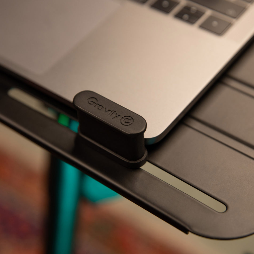 Gravity LTS T 02 B - Universeller Laptopständer mit verstellbaren Haltestiften und Stahlbasis, schwarz