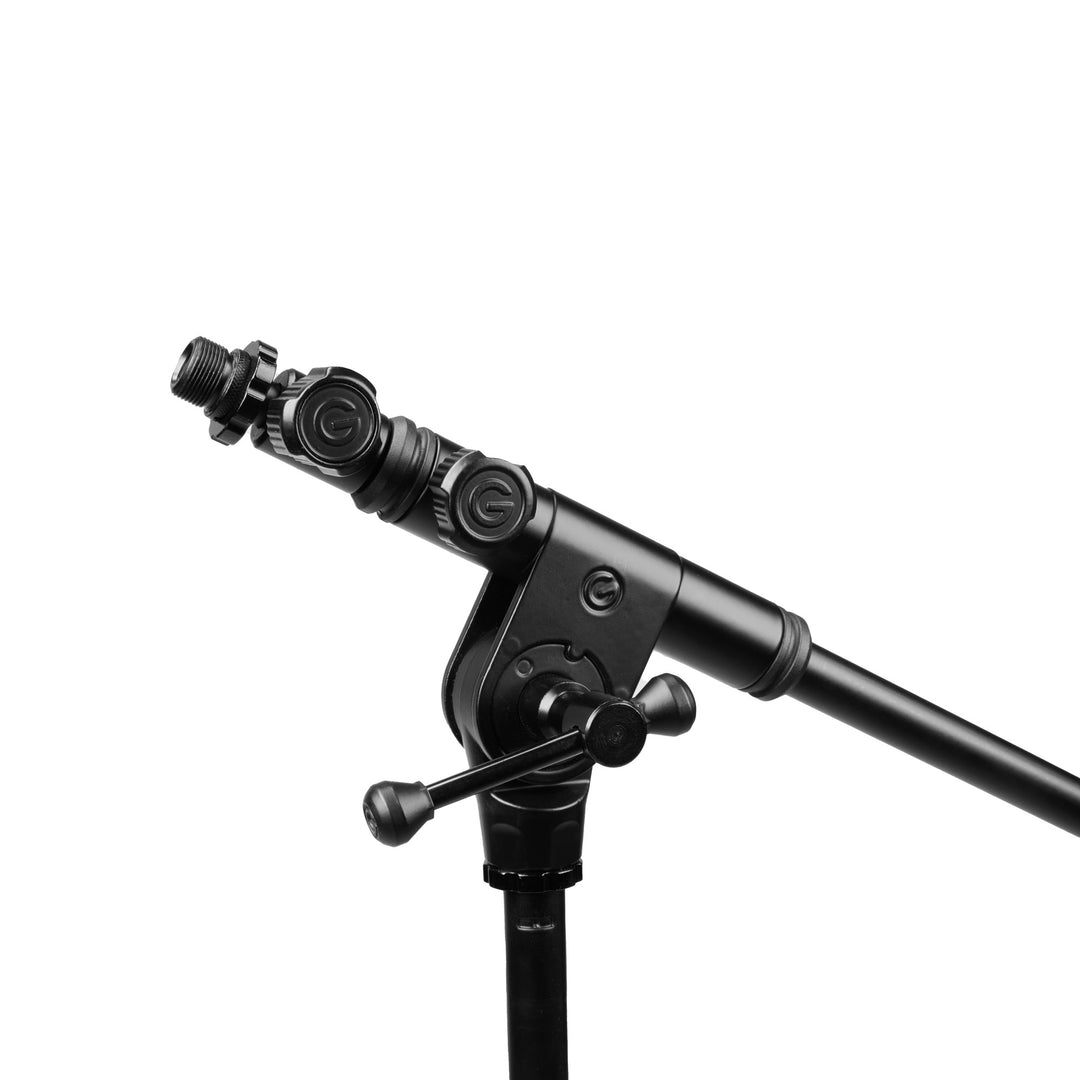 Gravity TMS 4232 B – Touring Series kurzes Mikrofonstativ mit zusammenklappbarem Dreifuß und 2-Punkt-verstellbarem Teleskopgalgen, schwarz