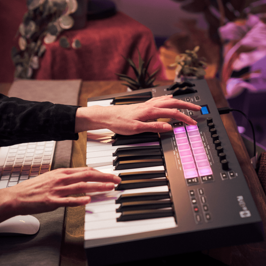 Novation FL Key 37 MIDI-Keyboard