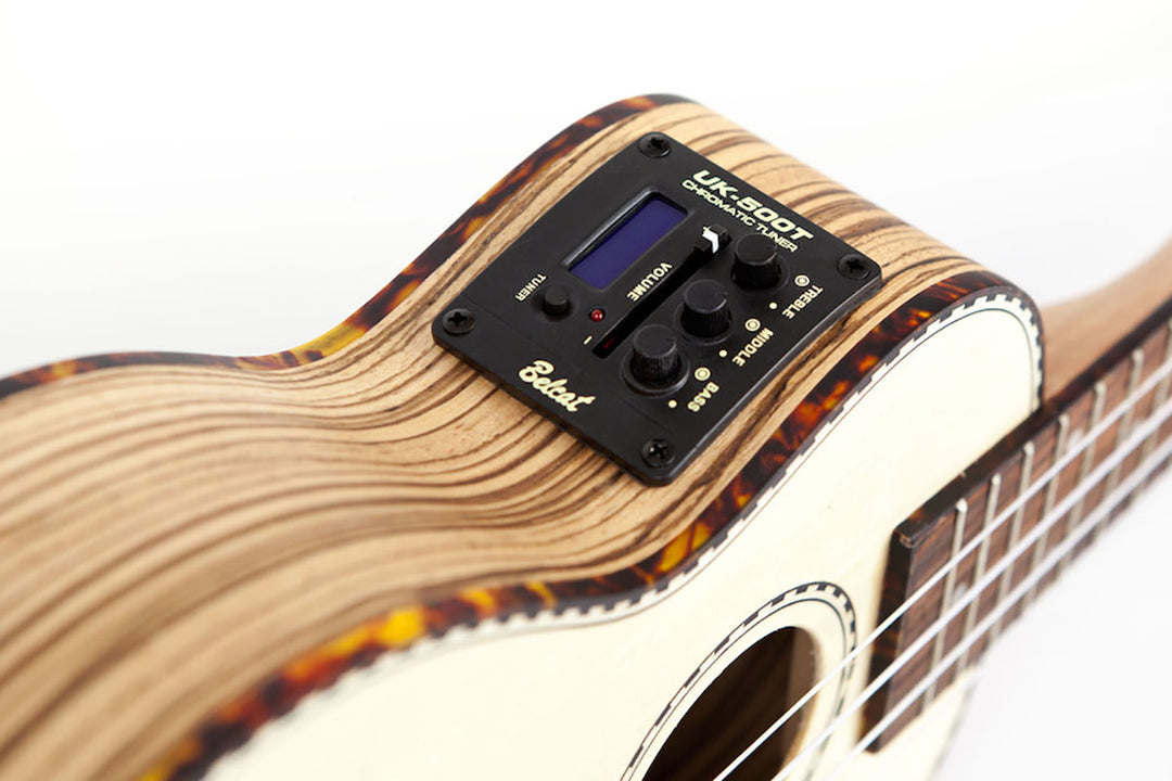 Reno RU210E Sopran Ukulele m. Pickup und Tuner (Natur)
