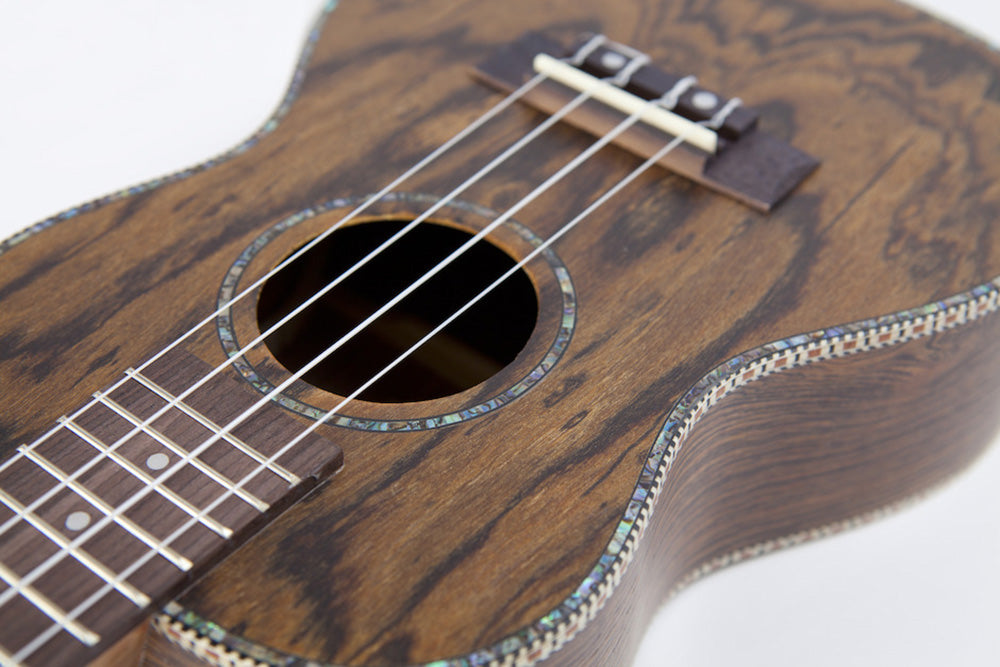 Reno RU370 Grand Concert Ukulele - Natural