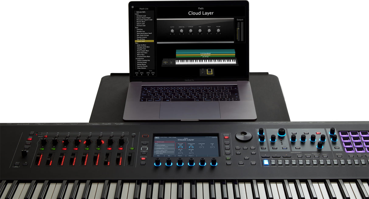 Roland Fantom 7 Synthesizer