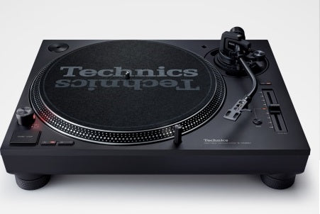 Technics SL-1210 MK7 Plattenspieler (Schwarz)