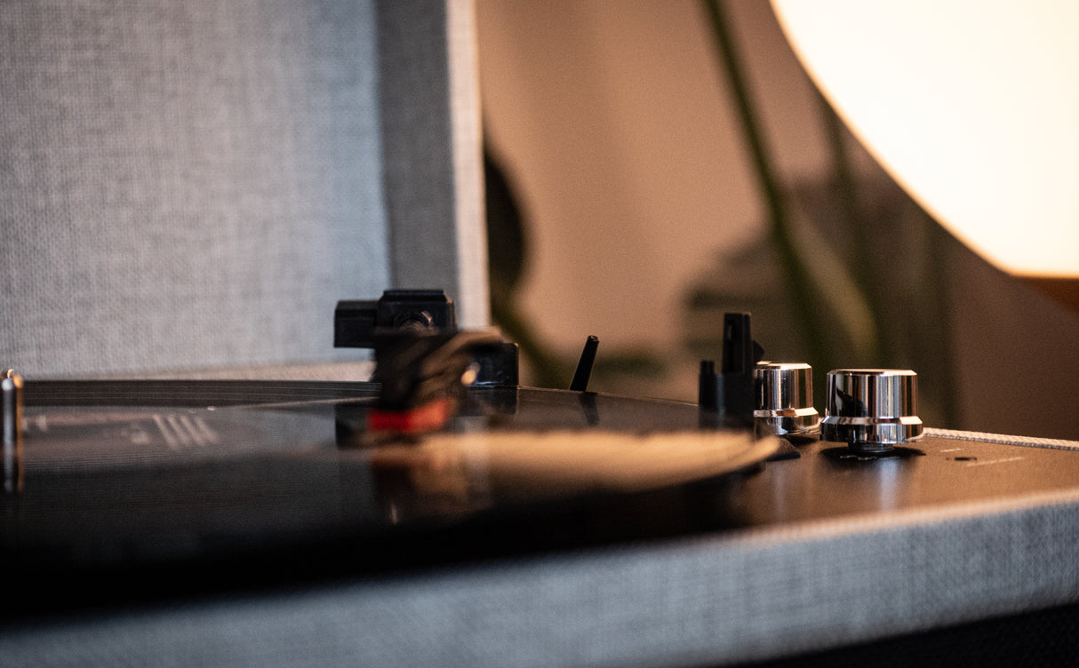 Studio 57 Groovy Turntable (Grau)