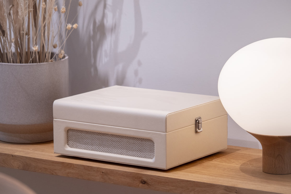 Studio 57 Groovy Turntable (Creme)