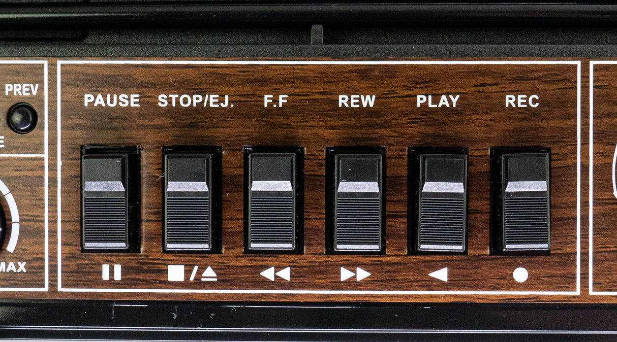 Studio 57 - Kassettenabspieler m. FM & Bluetooth, Black + Kassette