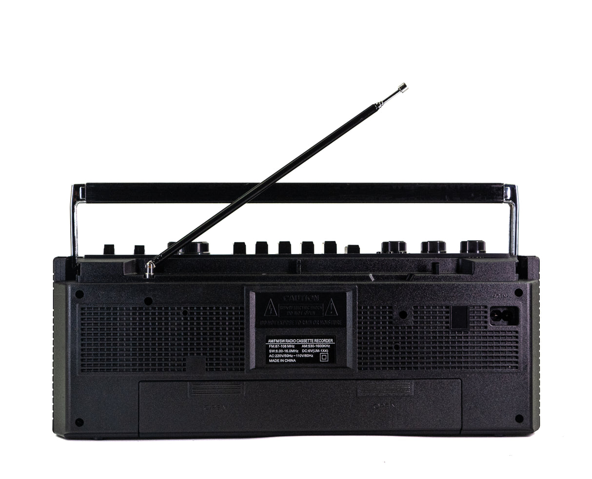 Studio 57 - Kassettenabspieler m. FM & Bluetooth, Black + Kassette