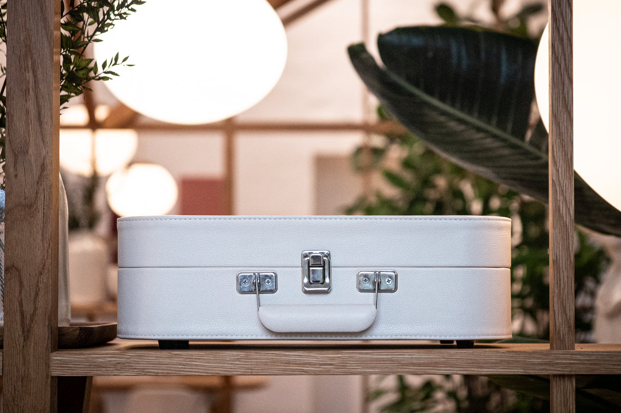 Studio 57 Mellow Plattenspieler mit LP-Ständer (Weiß)