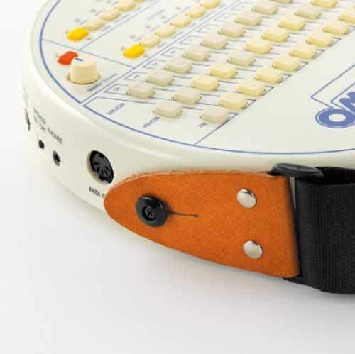 Suzuki Gurtknopf für Omnichord OM-108 - Modell OSB-108.