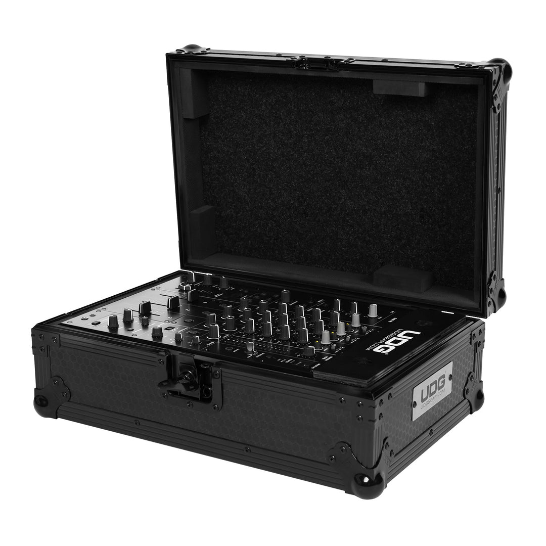 UDG Ultimate Flight Case AlphaTheta DJM-V5 Schwarz