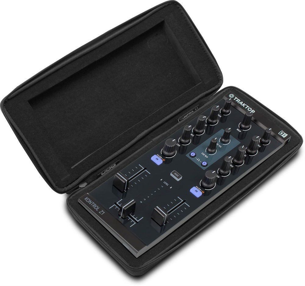 UDG Creator NI Traktor Kontrol F1/X1/Z1/X1 MK2 Hardcase Schwarz MK2