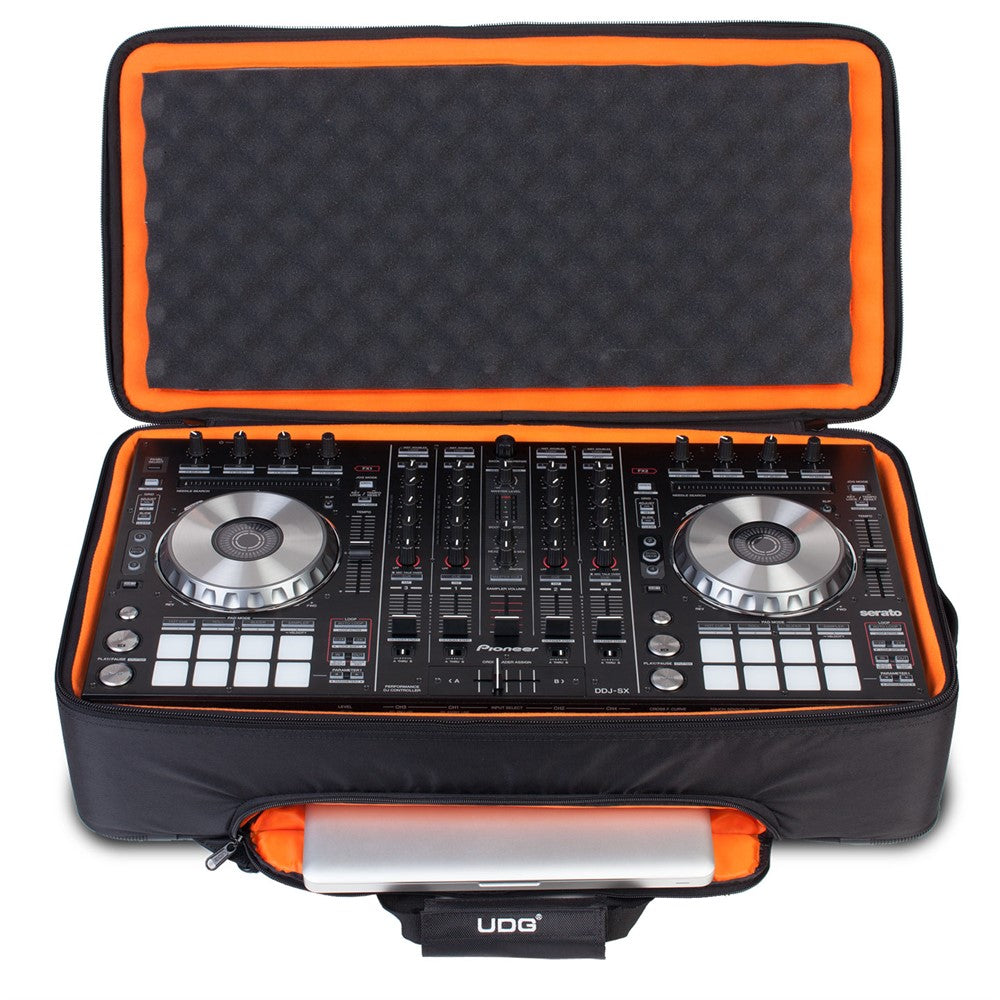 UDG Ultimate MIDI-Controller Backpack Large Schwarz/Orange innen MKII