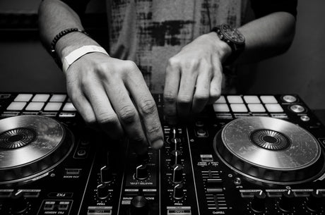 DJ pult guide