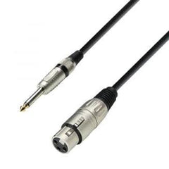 Kabel und Stiche