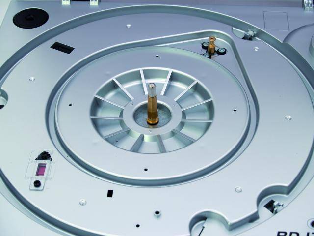 OMNITRONIC BD-1380 USB plattenspieler