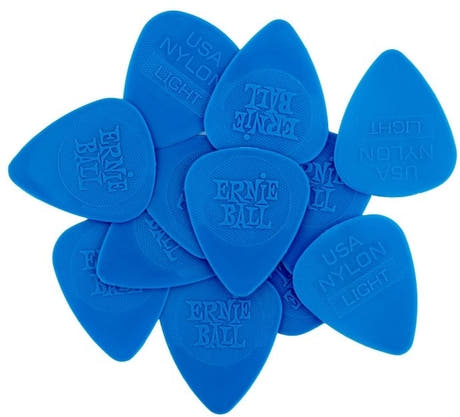 EB-9135 Nylon Pick Thin (12er-Pack)