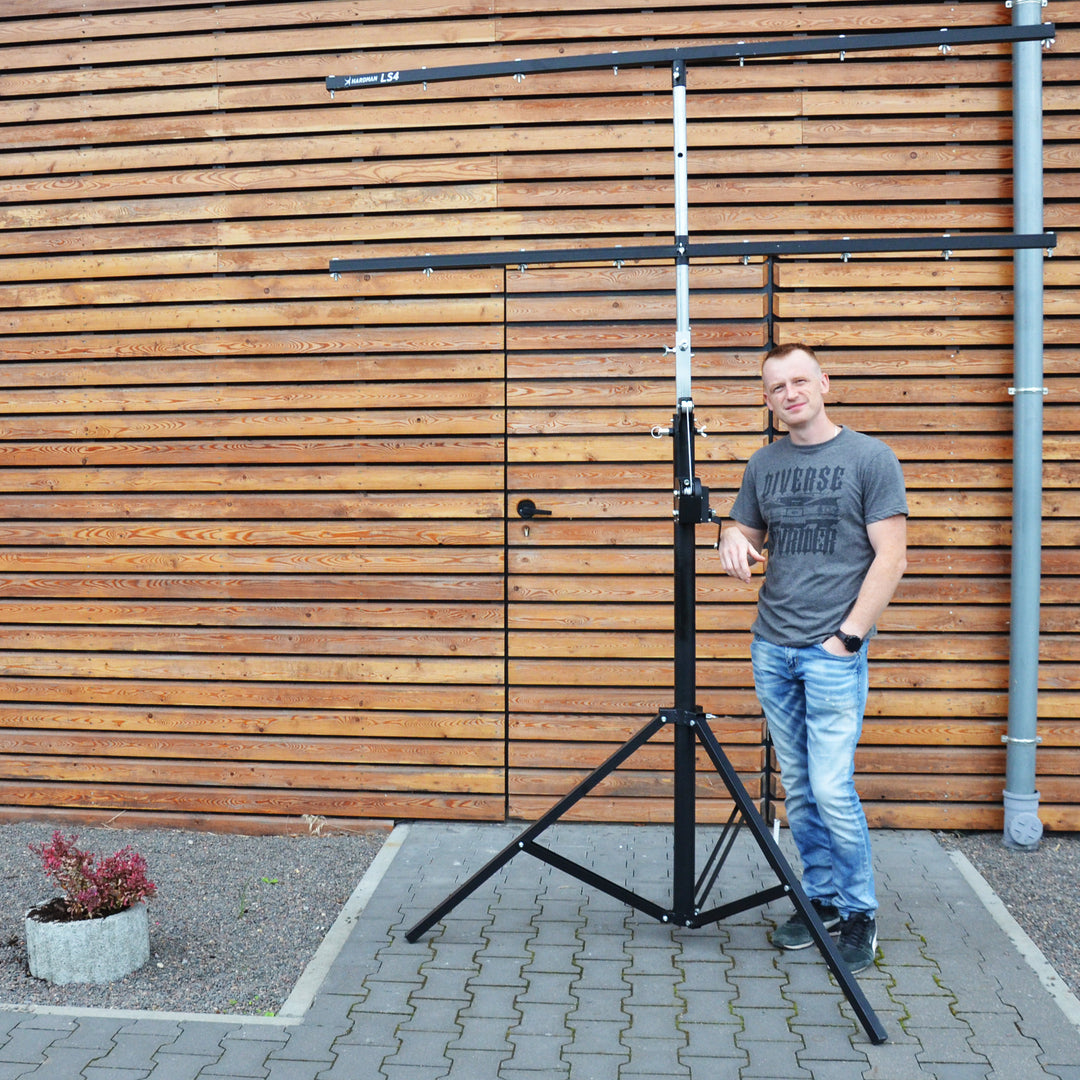 Hardman LS4 wind-up Lichtstativ mit doppelter Quertraverse, 1,7 bis 4,3 m