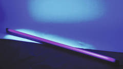 EUROLITE UV-Röhre Komplettleuchte 120cm 36W slim