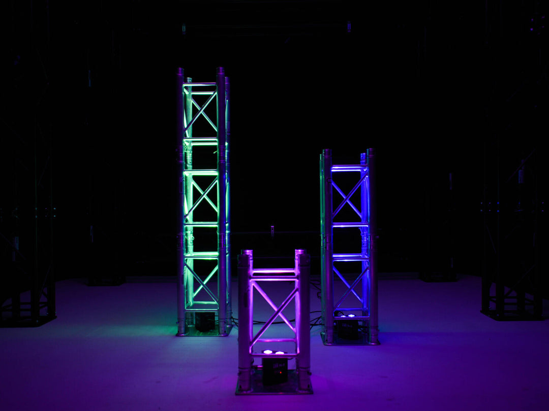 Eurolite LED TL-3 RGB+UV Trusslight