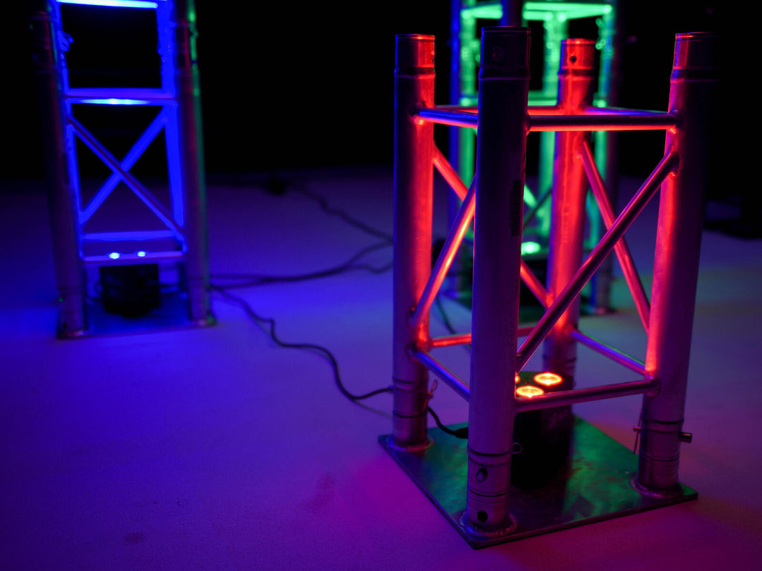 Eurolite LED TL-3 RGB+UV Trusslight