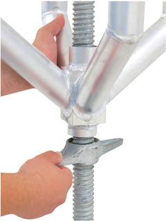 ALUTRUSS QUADLOCK Nivellier-Podest QNF-300