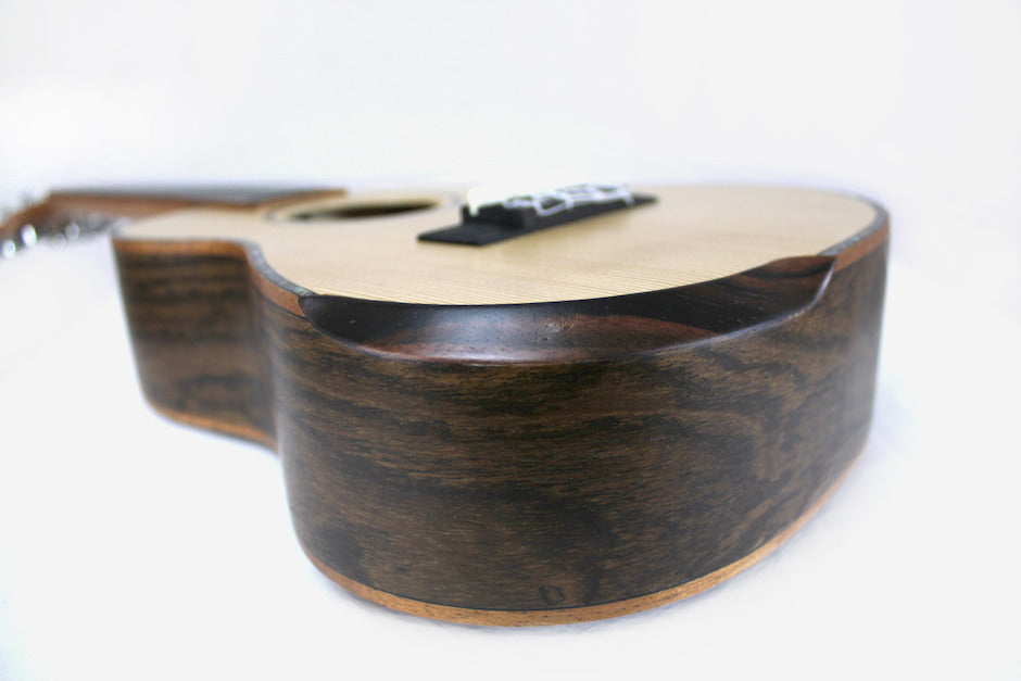 Reno RU380C Grand Concert Ukulele