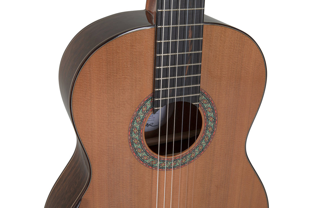 Manuel Rodriguez SUPERIOR Serie B Eukalyptus - Zeder (B-C)