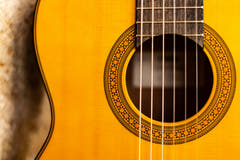 Yamaha CGX122MS Konzertgitarre (Fichte Natur)