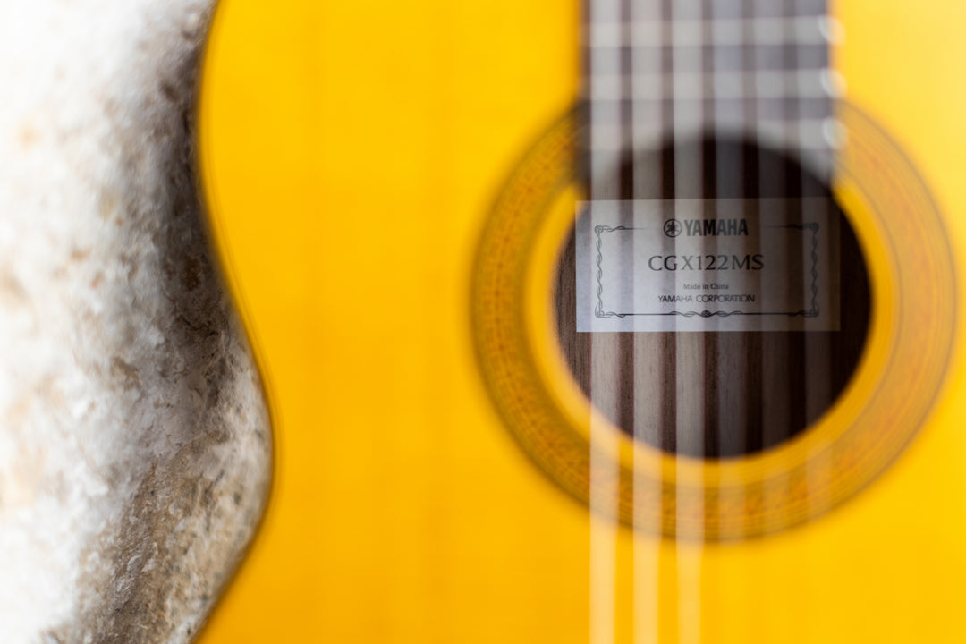 Yamaha CGX122MS Konzertgitarre (Fichte Natur)