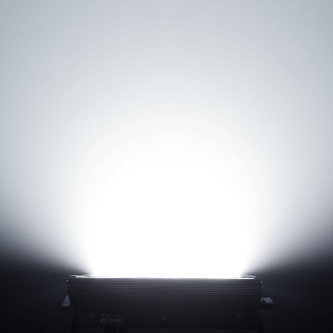 Cameo Thunder Wash 600 RGBW Stroboskoplicht