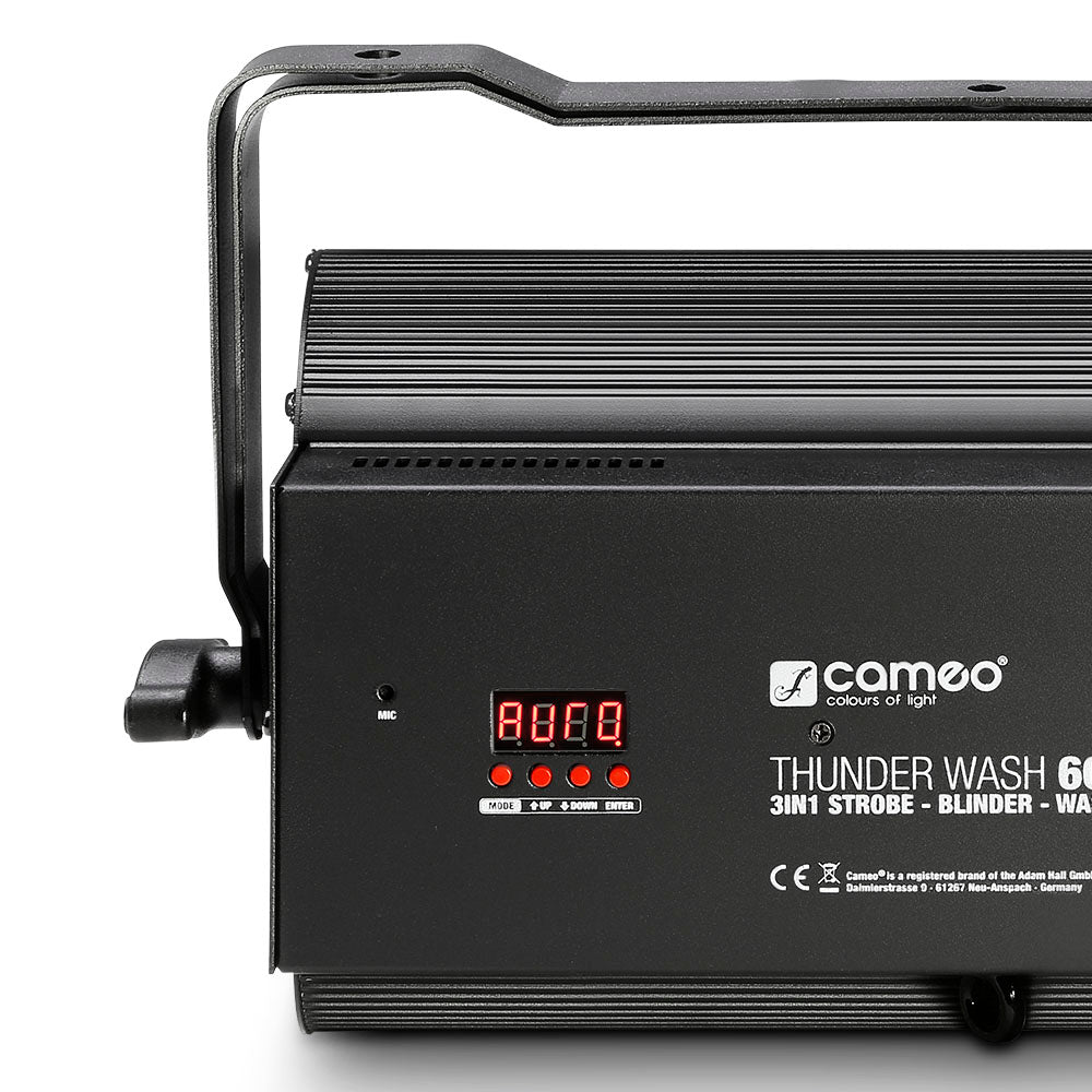 Cameo THUNDER® WASH 600 W - 3-in-1 Strobe-, Blinder- und Wash-Licht 648 x 0,2 W weißes Licht