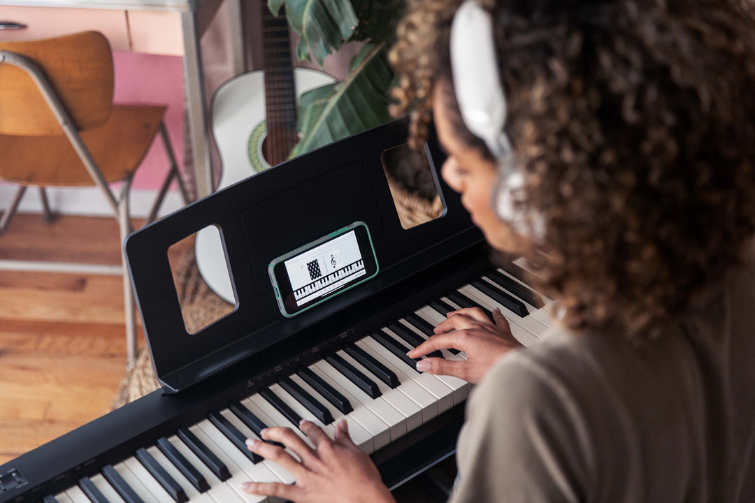 Roland FP-10 E-Piano