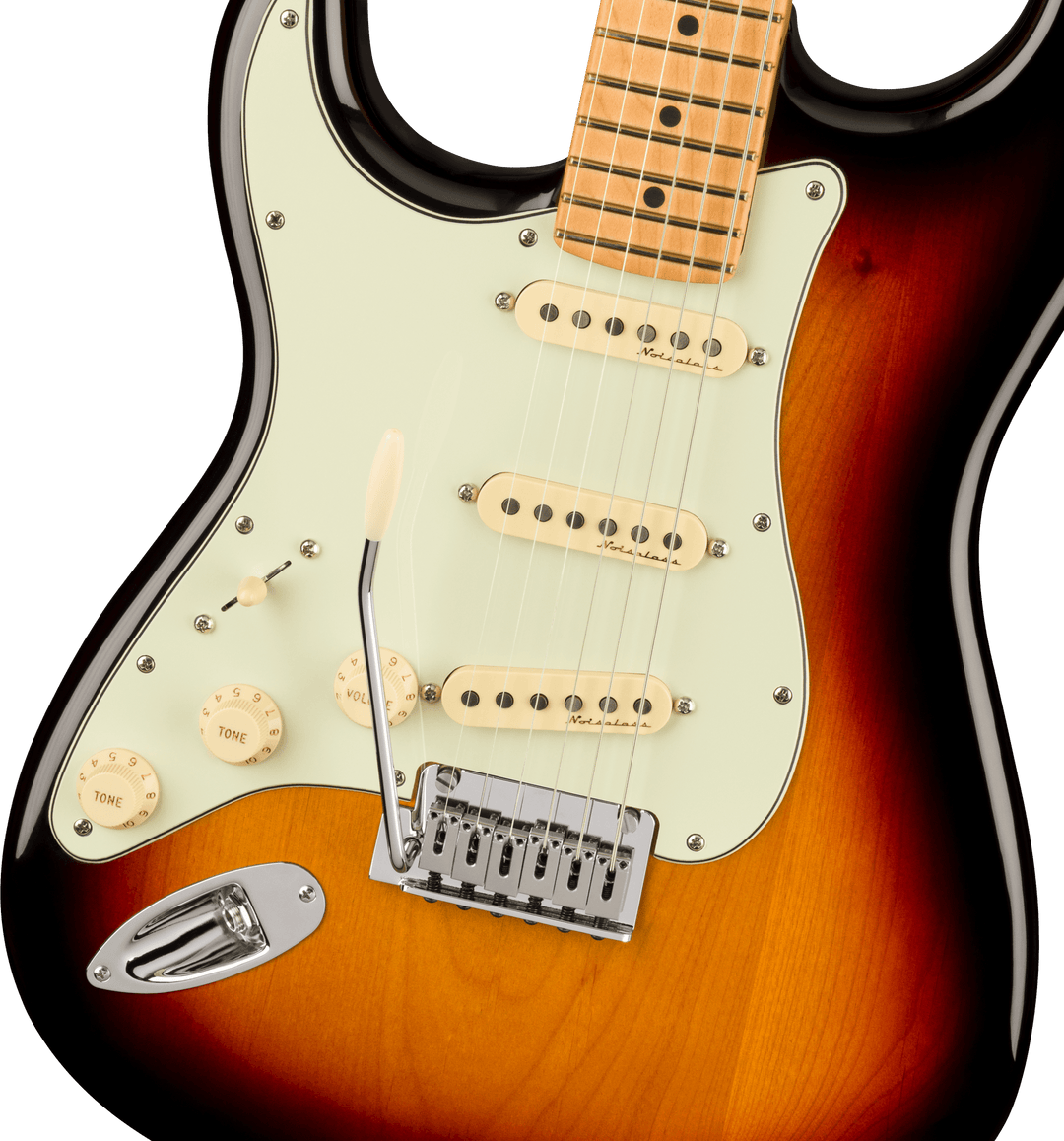 Fender Player Plus Stratocaster Linkshänder E-Gitarre (3-Color Sunburst)
