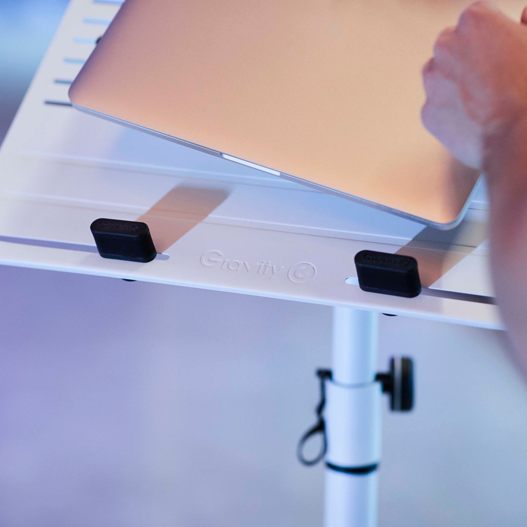Gravity LTS T 02 W - Universeller Laptopständer mit verstellbaren Haltestäben und Stahlbasis