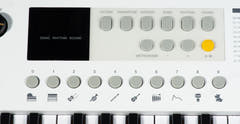 Grooveland E237 Keyboards (Off White)