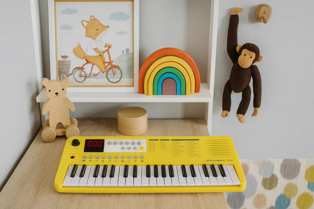 Grooveland E237 Keyboards (Soft Yellow)