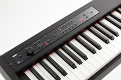 Korg D1 E-Piano (Schwarz)
