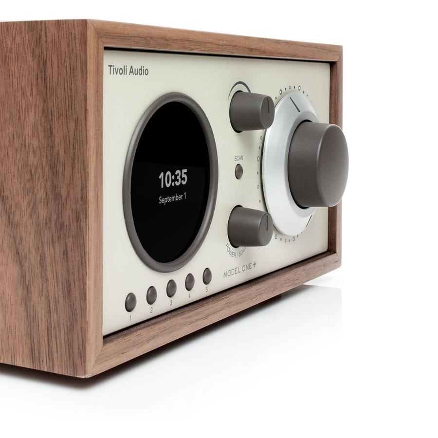 Tivoli Audio Model ONE+ Radio (Walnuss/Beige)