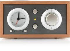 Tivoli Audio MODEL Three Kompaktanlage mit Bluetooth und USB (Taupe)