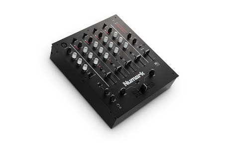 Numark M6-USB Mixer (Schwarz)