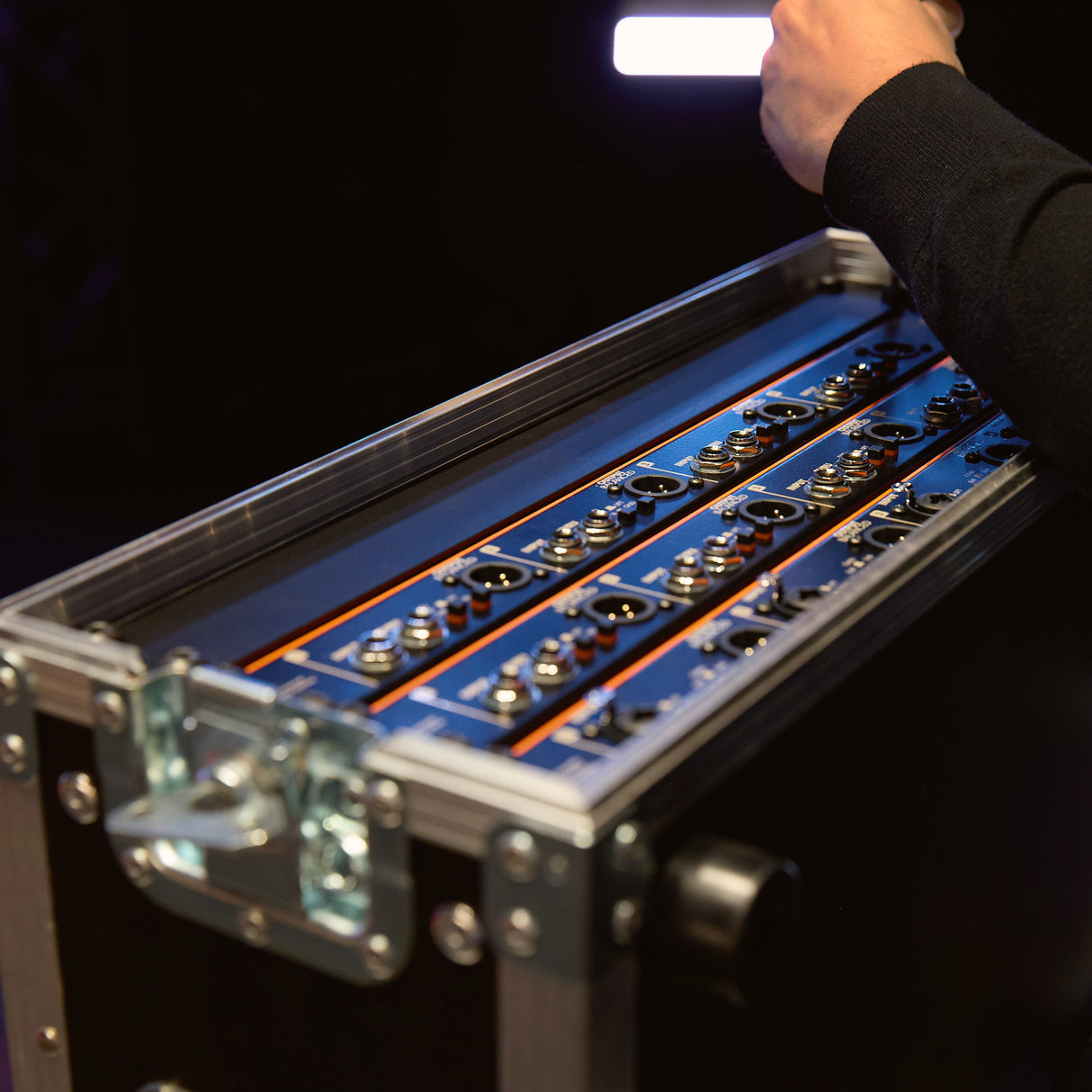 Palmer BRIDGE 4A+ - 19" DI-Box / Line-Isolationsbox, 4 Kanäle, aktiv