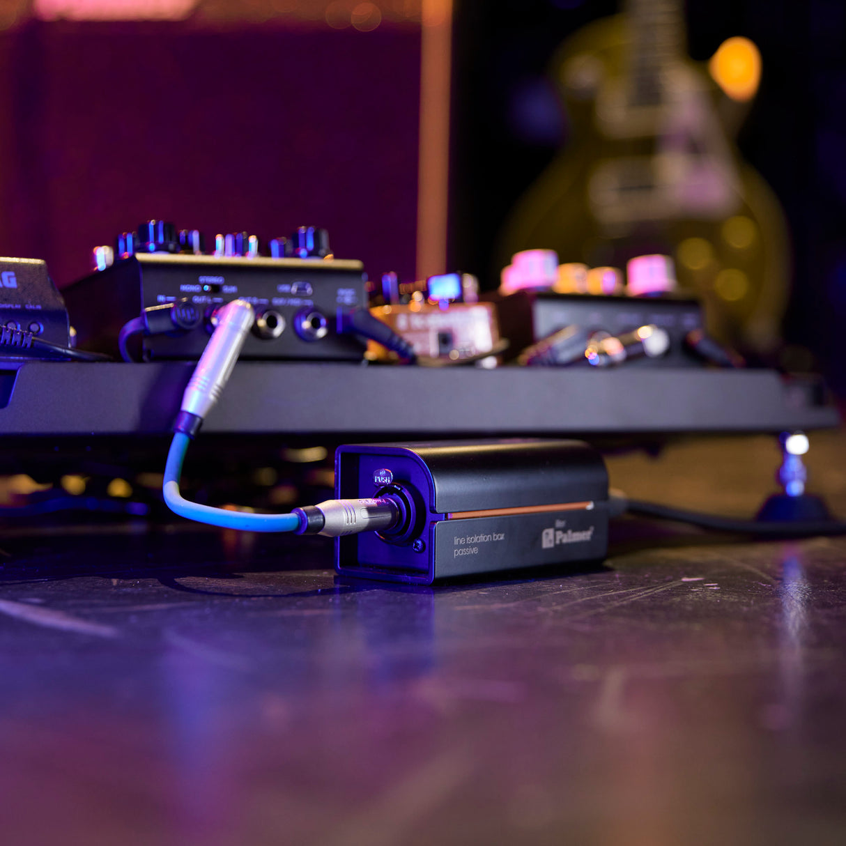 Palmer RIVER iller - Passive Line-Isolator-Box mit Kombi-Eingang